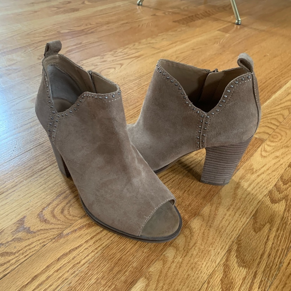 Booties - Picture 3 of 7